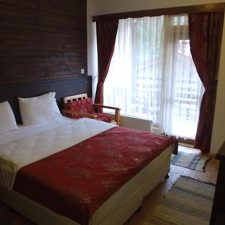 Abant Kartal Yuvasi Otel Болу Екстериор снимка
